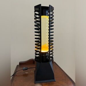 Desk lava lamp